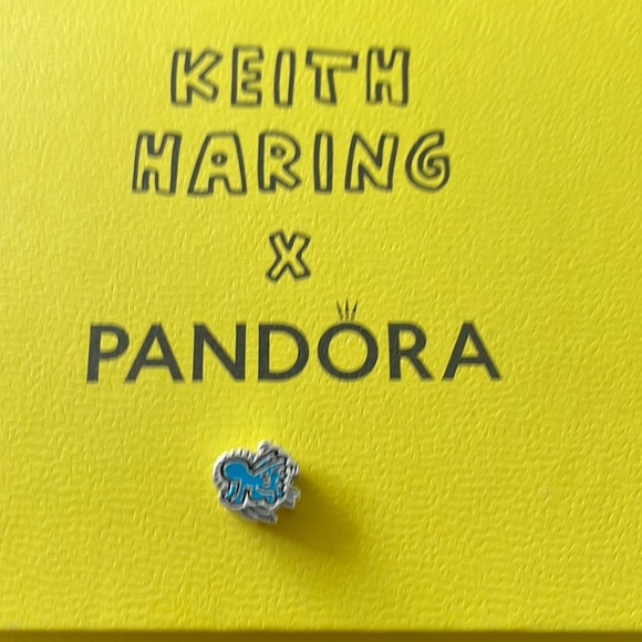 Keith Haring™ x Pandora Radiant Angel Charm - Picture 1 of 5